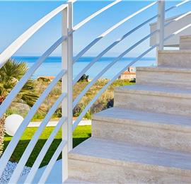 3 bedroom villa with pool & sea views, Alcamo Marina, sleeps 6-7